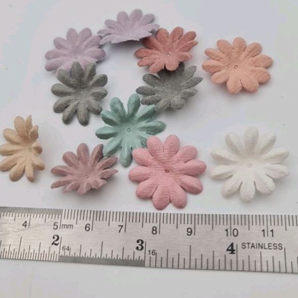 KELOPAK SUEDE K10.kecil 2CM perLUSIN