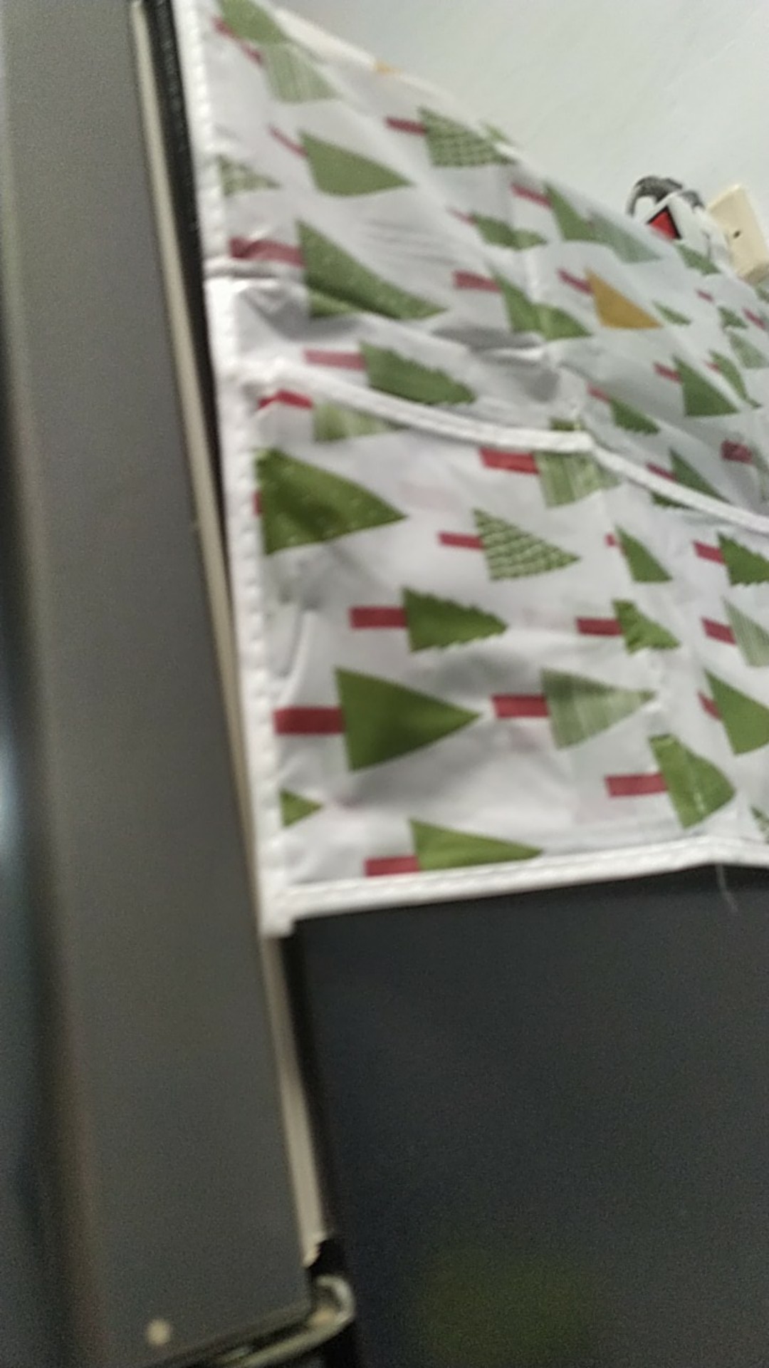 Taplak Penutup Kulkas Waterproof Cover Dgn Kantong Storage Pouch