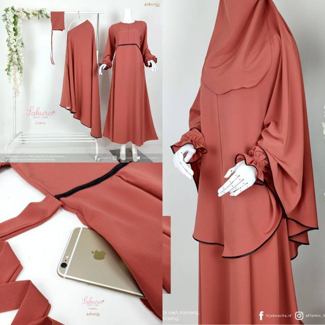 

Sakura set CORAL sz L