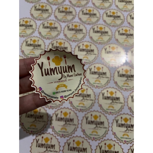 

STIKER VINYL ANTI AIR LEMBARAN