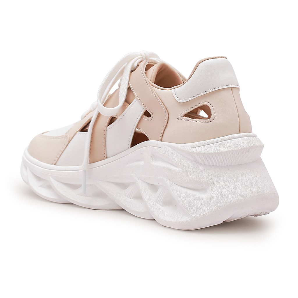 KHK by Khakikakiku Vensha Creamy White Sneakers