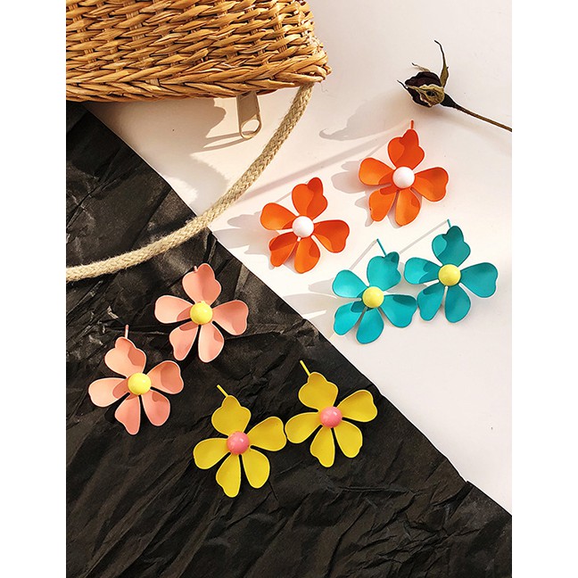 LRC Anting Tusuk Fashion Contrast Color Flower Earrings F6536X