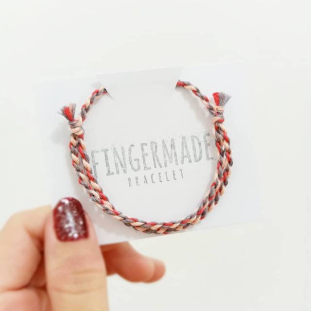 Fingermade Gelang Benang Kombinasi