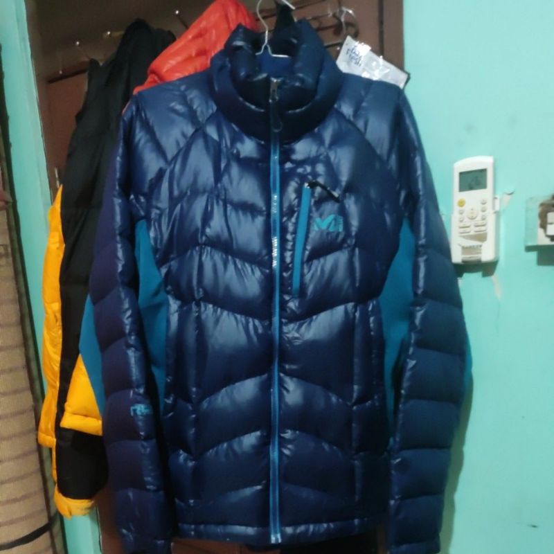 jaket down millet