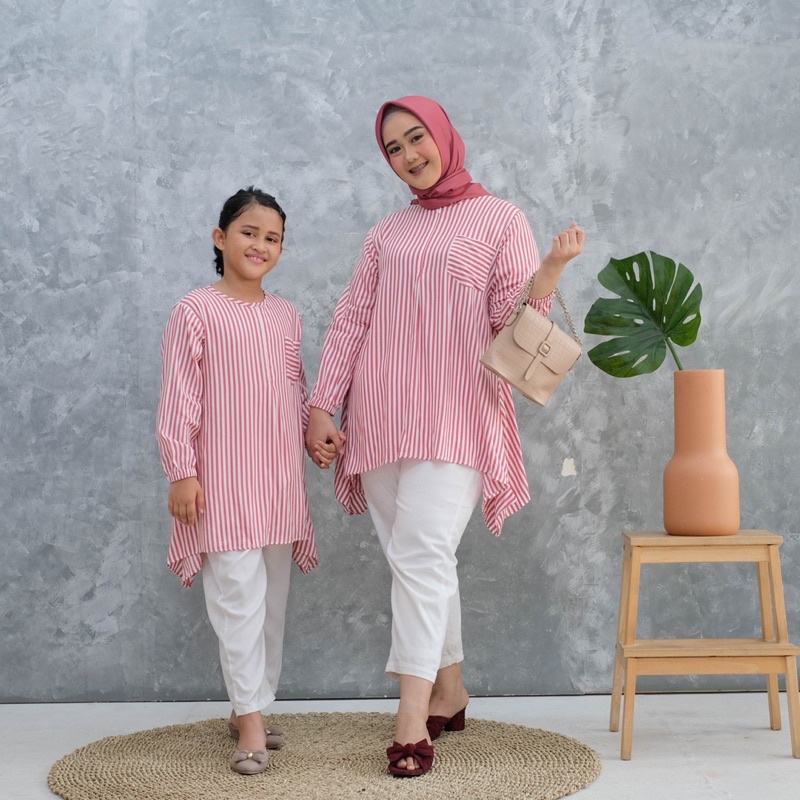 BAJU COUPLE BLOUSE IBU DAN ANAK BAJU ATASAN COUPLE IBU DAN ANAK STRIP PINK