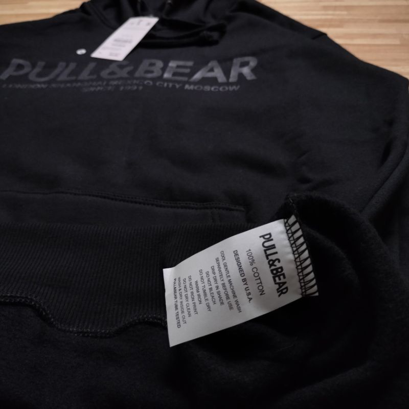 Sweater Hoodie Pull&amp;Bear Basic Font Capital Fulltag&amp;Lebel (Bestseller)