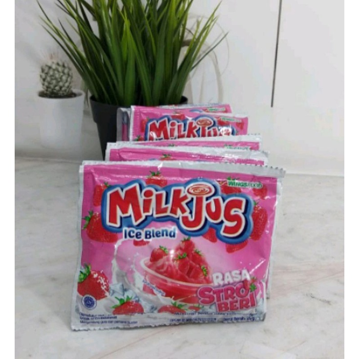 

Serbuk Minuman Instan Ice Blend Shake Milkjus Rasa Strawberry Segar Eceran Kemasan 25 gr