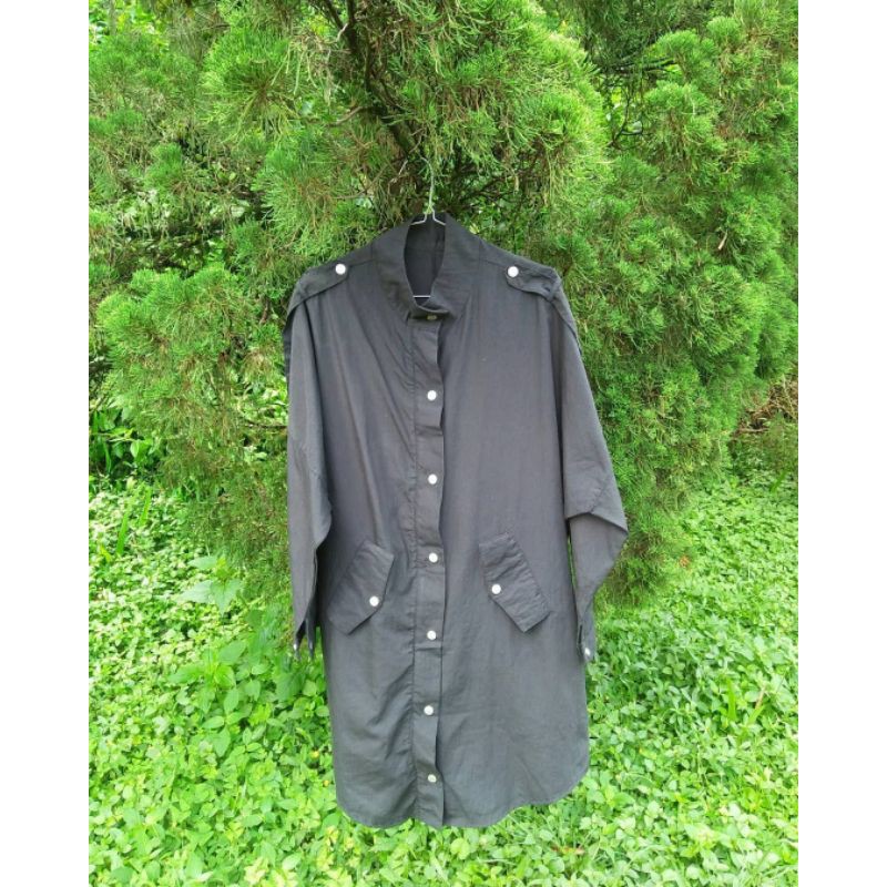 coat hitam wanita
