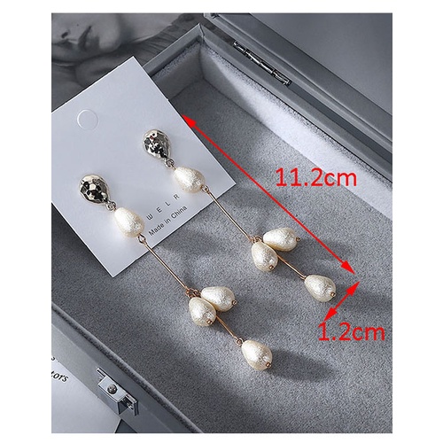 LRC Anting Tusuk Fashion White Long Fringe Pearl Irregular Concave Alloy Stud Earrings Y63794