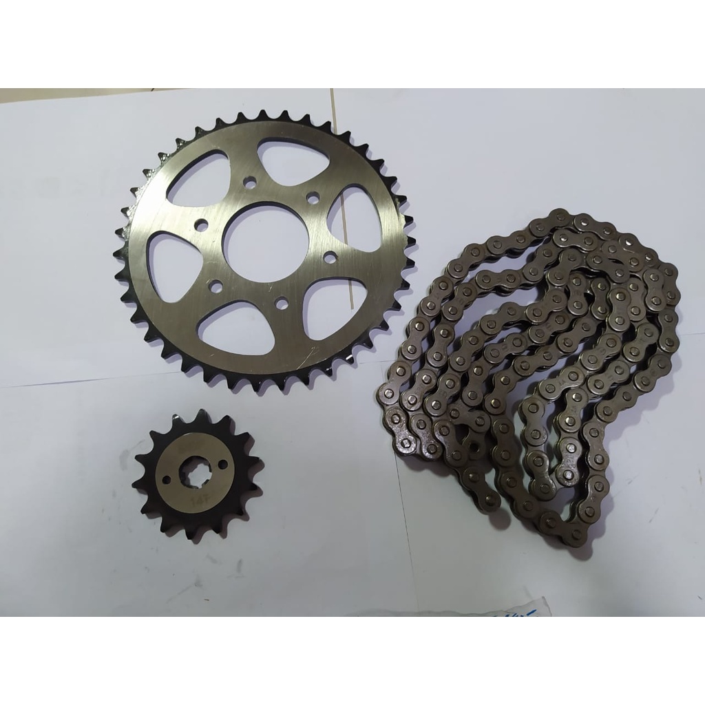 GIR SET  PULSAR 200NS 14/39T 520 BAJAJ PULSAR 200NS ESF