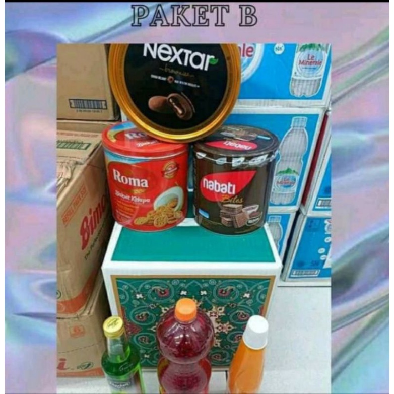 

Parcel Lebaran Kue Kaleng Paket B