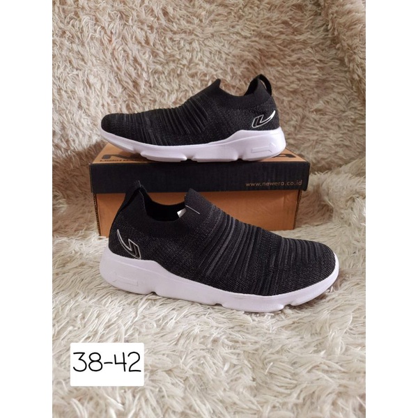 sepatu new era original