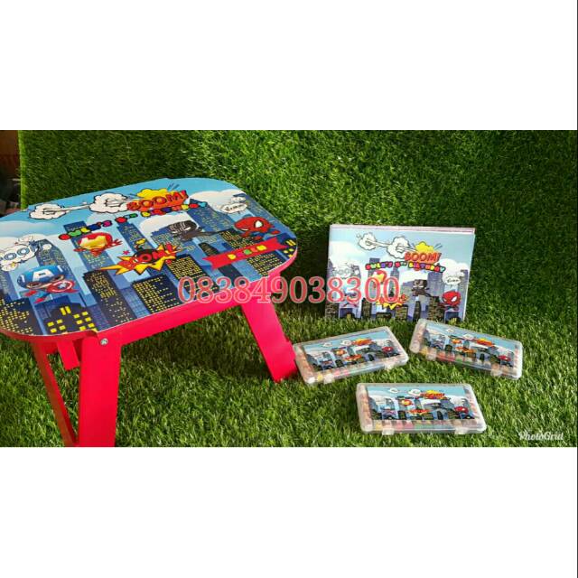 

Souvenir ultah paket meja bukugmbr dan crayon