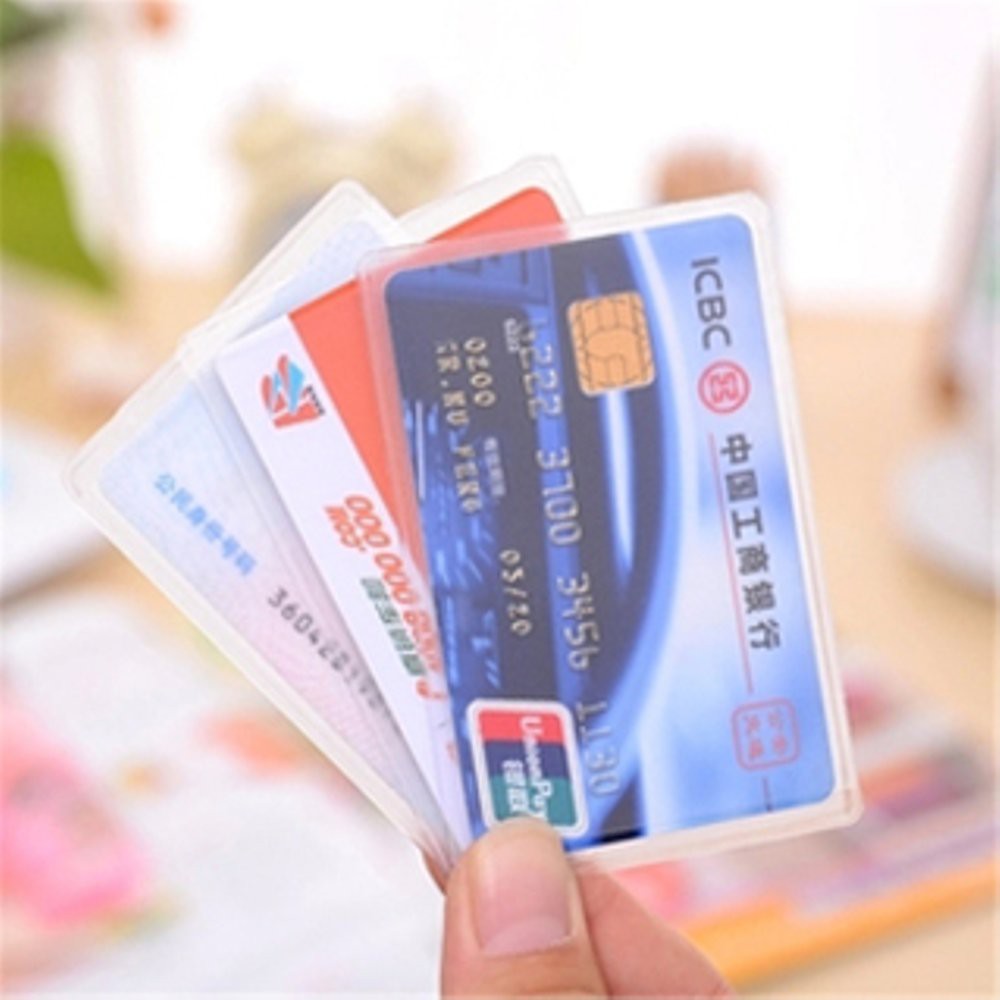 (ISI 2 PCS) Plastik Pelindung Kartu ATM Transparant Bening Credit Card Debit KTP Cover Kartu Bening