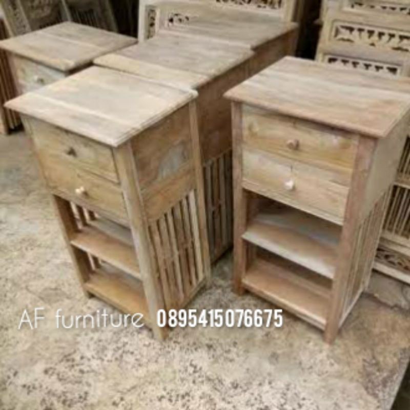 Meja dispenser kayu jati.