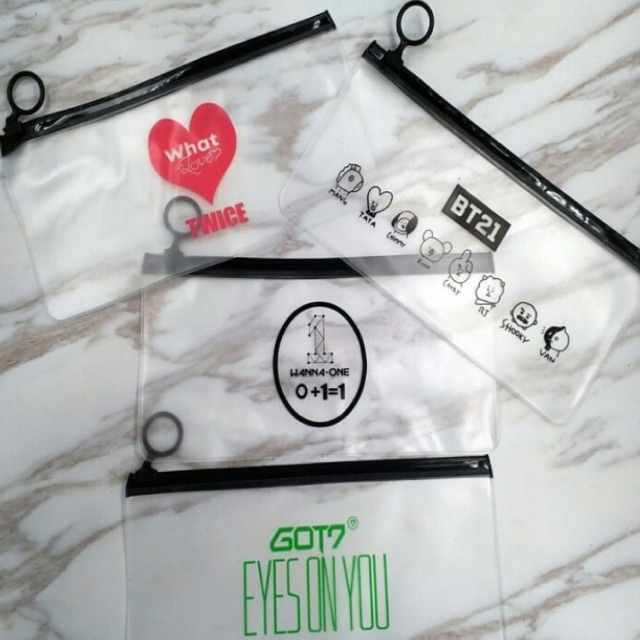 

Tempat Pensil Transparan GOT7, TWICE, WANANONE, BT21