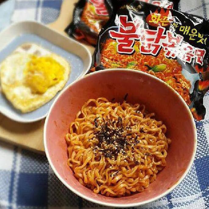 

Hrg Diskon Samyang Ramen Pedeznya Sadizz!!!