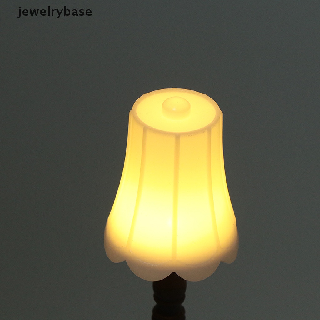 Jewelrybase Mainan Miniatur Lampu Lantai LED Skala 1: 12 Untuk Aksesoris Rumah Boneka