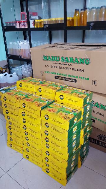 Promo 500 gram Madu Sarang murni Sari Sekar melifera free dus dan sendok