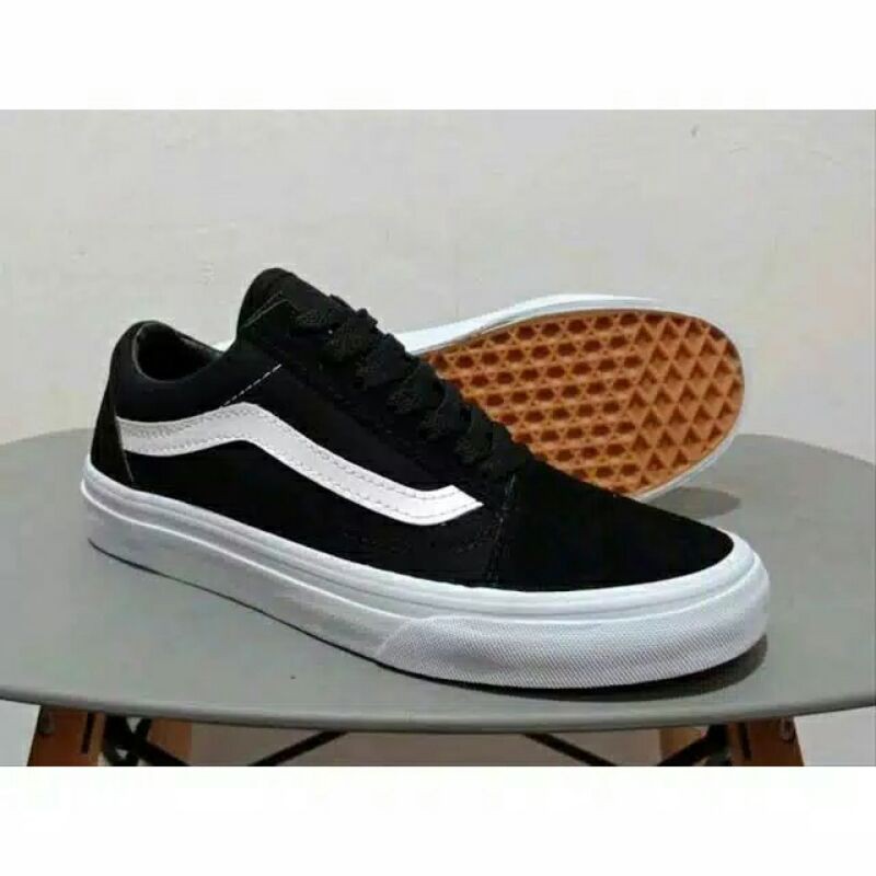 Vans [GRADE ORIGINAL] Sepatu Vans Old Skool Mono Hitam Marun Navy