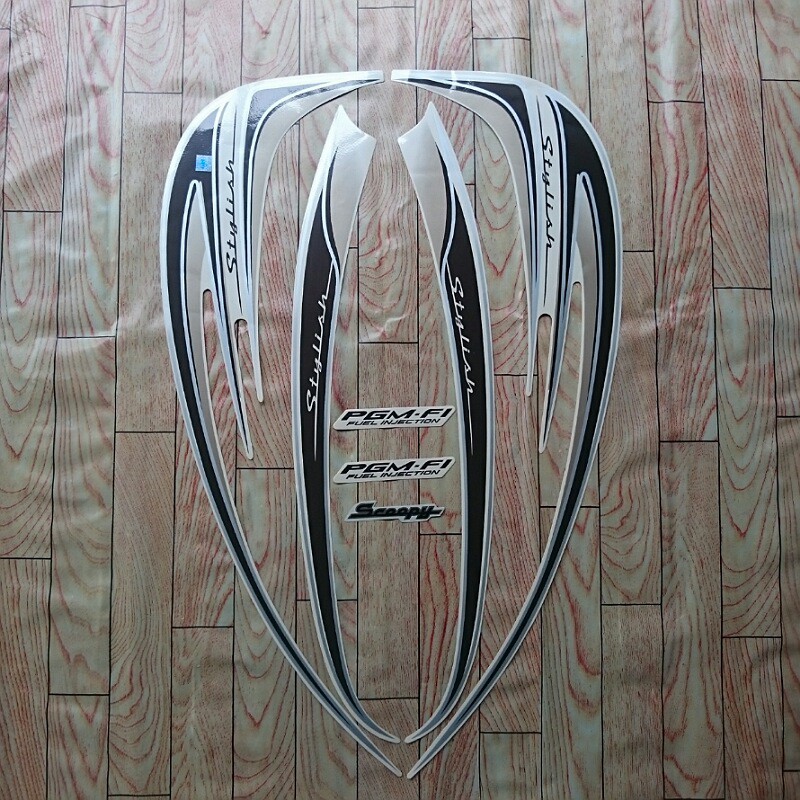 stiker striping motor scoopy stylish 2015 cream