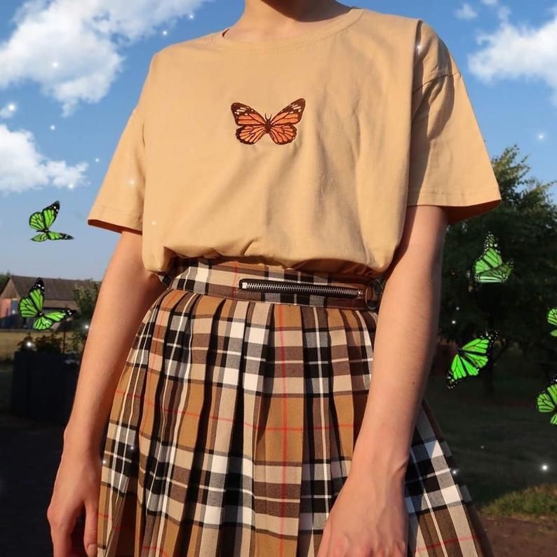 Kaos Butterfly/ Kaos Aesthetic / Aesthetic Shirt / Tumblr Tee