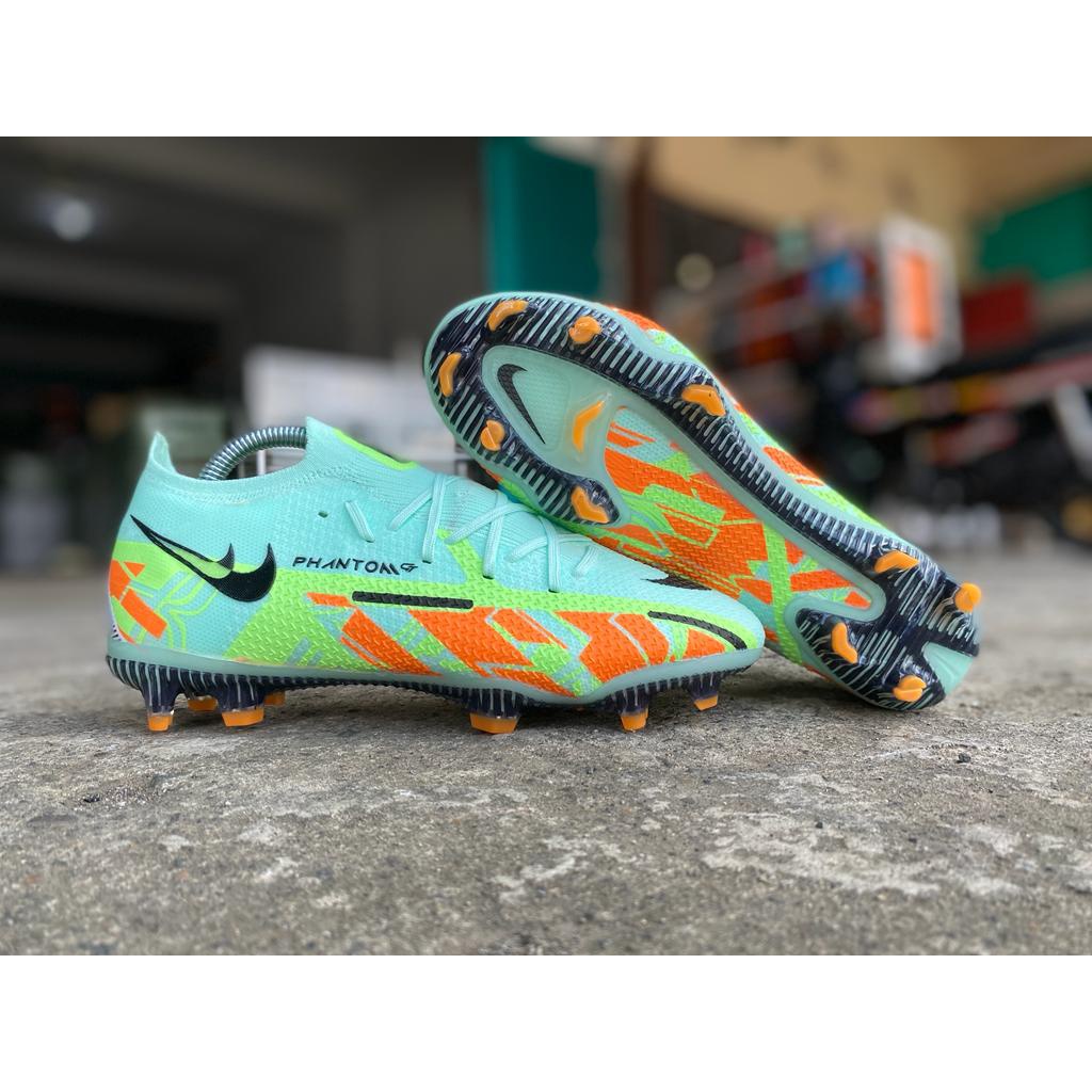 Soccer Nike Phantom GT II Elite FG - Barely Green
