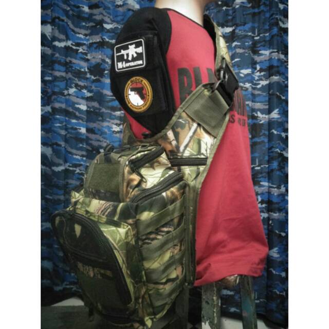 TAS SELEMPANG CAMERA CAMO PERBAKIN