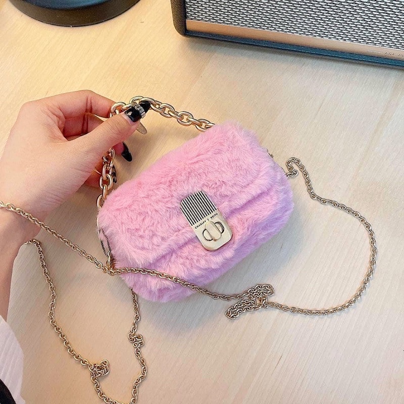 Enya Chain Mini Bag