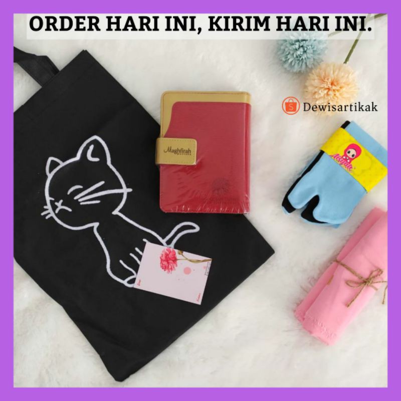 HAMPERS BUKU & AL QUR'AN / GIFT KADO ULANG TAHUN / WISUDA CEWEK