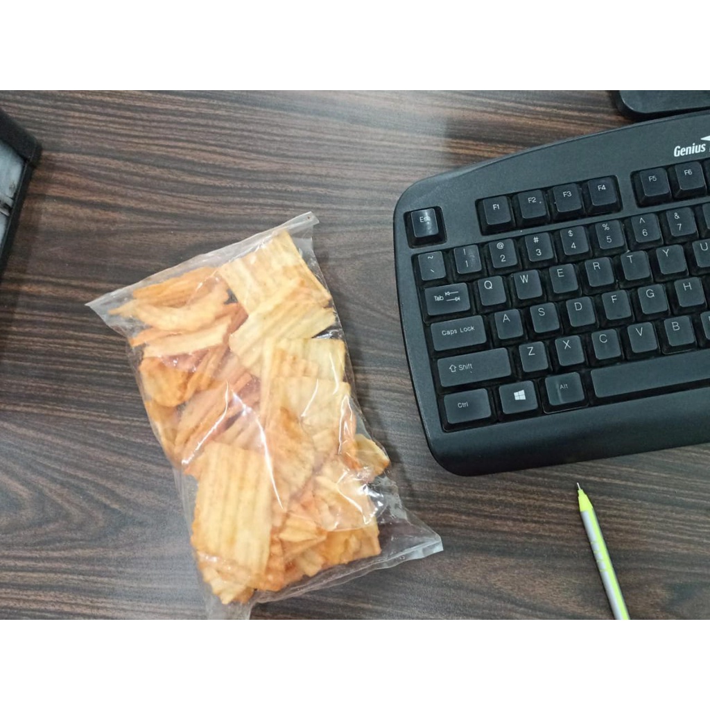 

KERIPIK SINGKONG