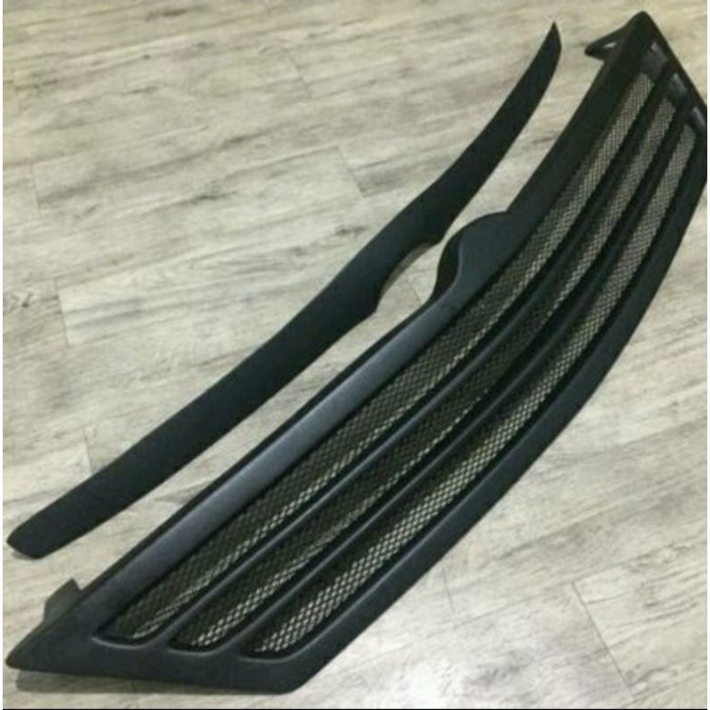 Grill Innova 2008 - 2011 garis elegant