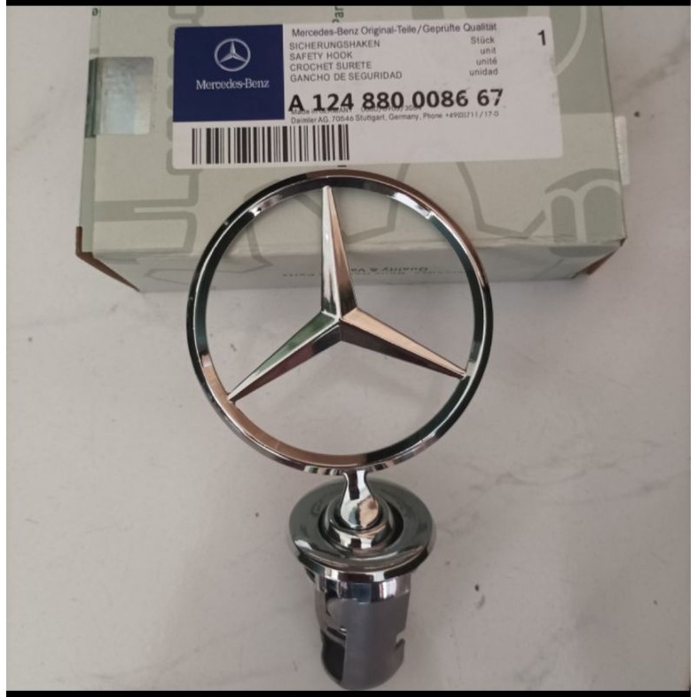 A12488008667 Emblem Logo Berdiri Kap Mesin Mercedes Benz Mercy W124 200E 300E