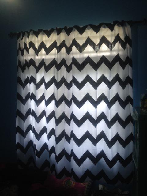 Gorden Katun Monochrome