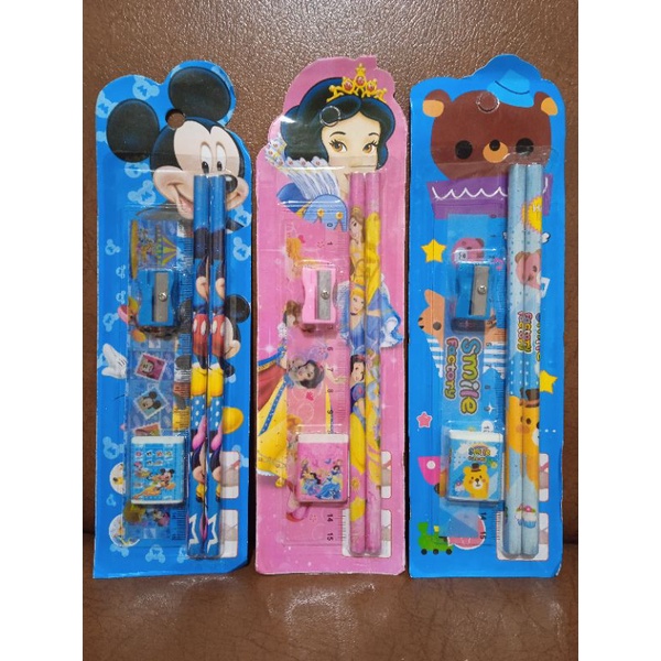 

Set Alat Tulis (4in1)