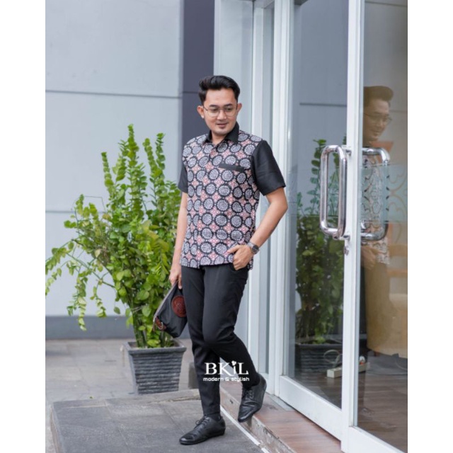 Batik wanita ASJ SA HRB026 Kenongo Kemeja Tosca Pendek-Hem yolanda hitam