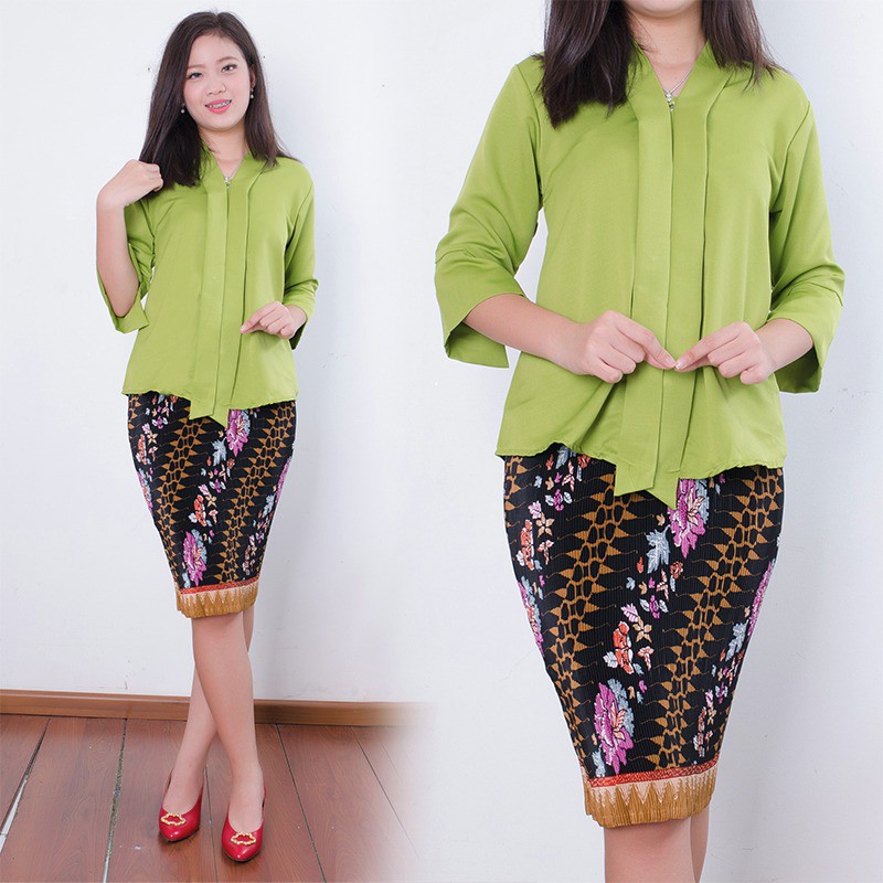 SB Collection Stelan Kebaya Witra Blouse Dan Rok Plisket Midi Jumbo Batik Wanita