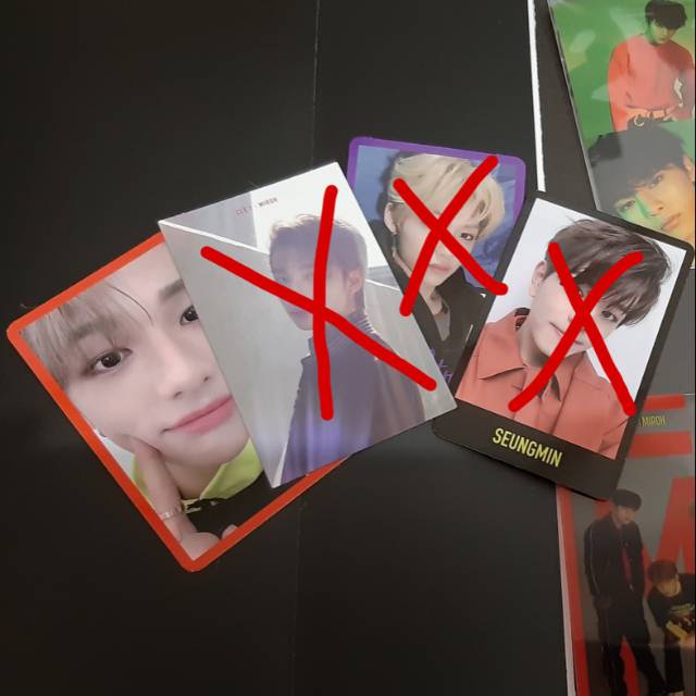 Straykids Clé1:Miroh Hyunjin Official Photocard (Red Border)