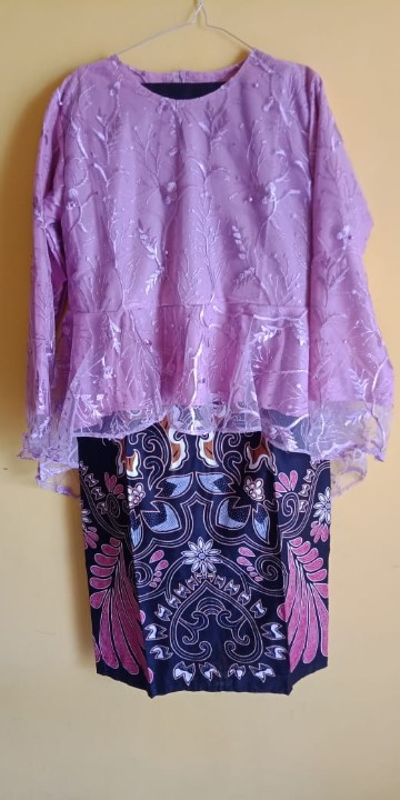 Batik Couple Kebaya Set Diva Series Tunangan Lamaran Wisuda Kondangan | Sarasvati Store