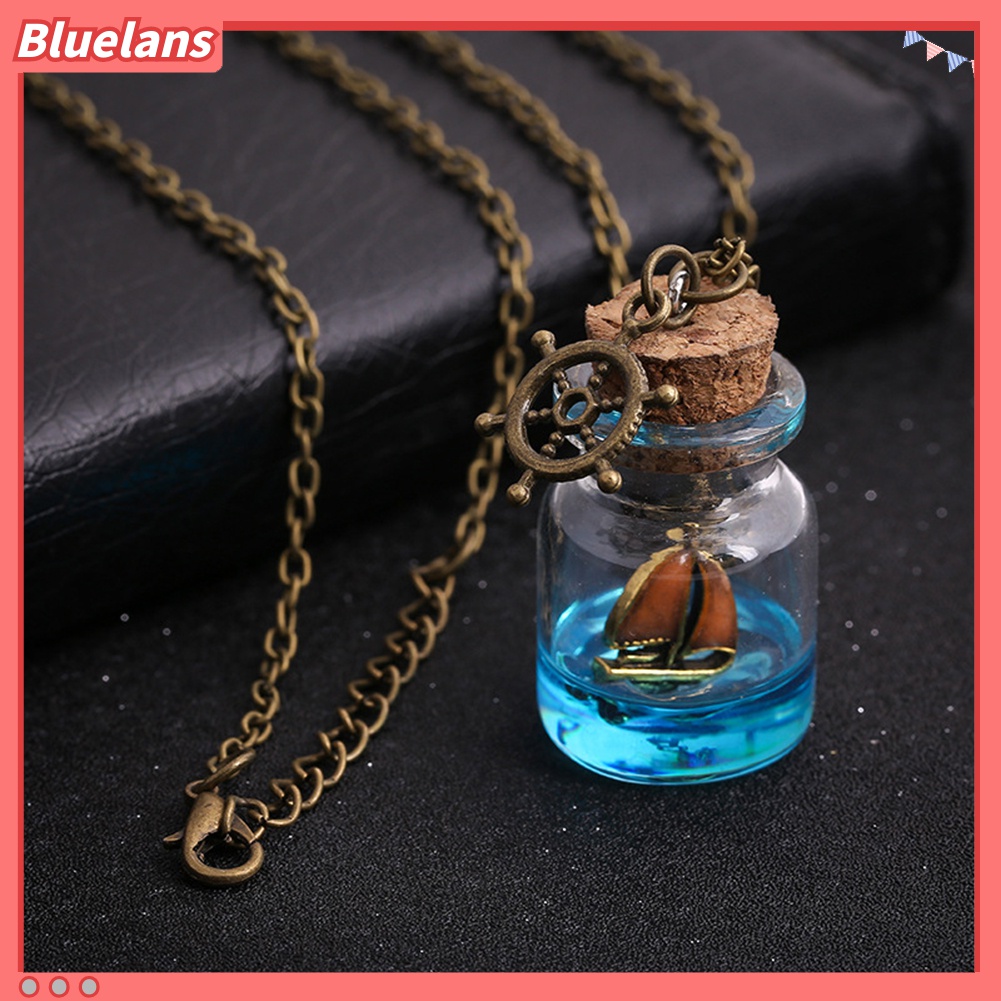 Kalung Liontin Botol Kaca Luminous Night Sailboat Untuk Wanita