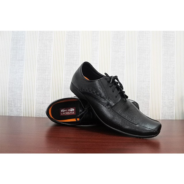 Sepatu Pantofel Formal Pria Lacoste Kulit Berkualitas