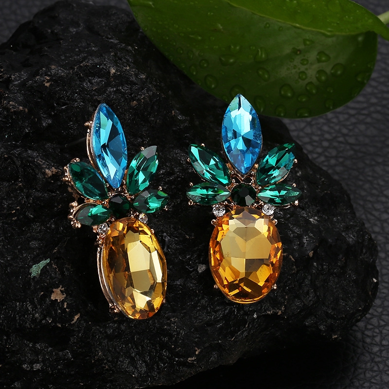 Anting buah nanas Rhinestones kepribadian Eropa dan Amerika