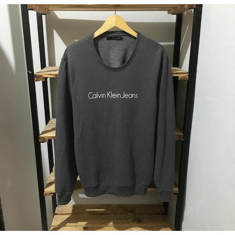 crewneck keren kekinian calvin klein jeans varian warna green&white full mat flecee