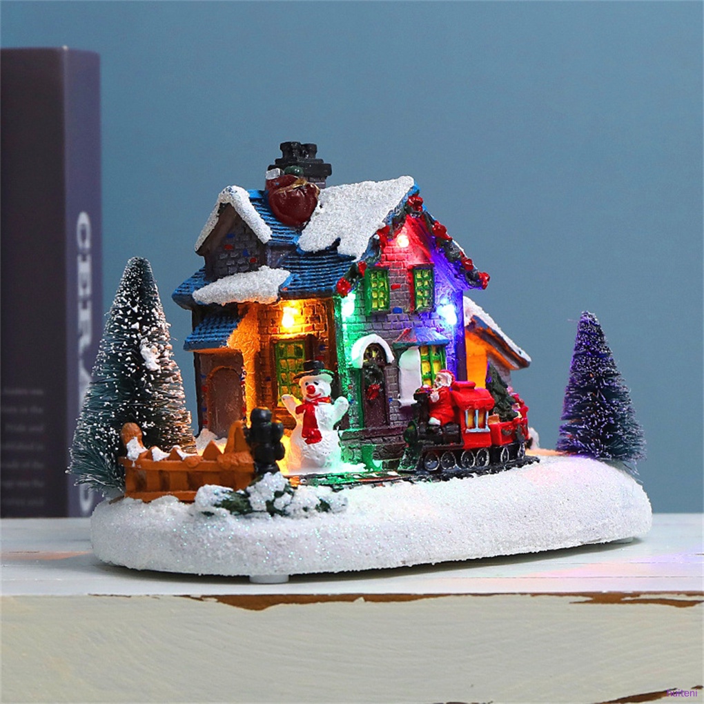 Ornamen Rumah Desa Salju Bahan Resin Dengan Lampu Led Luminous Untuk Dekorasi Pohon Natal