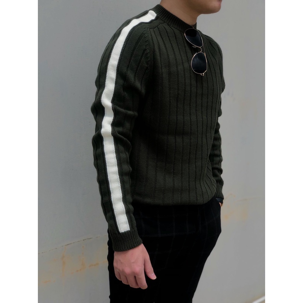 Aeron Sporty Roundneck Pullover