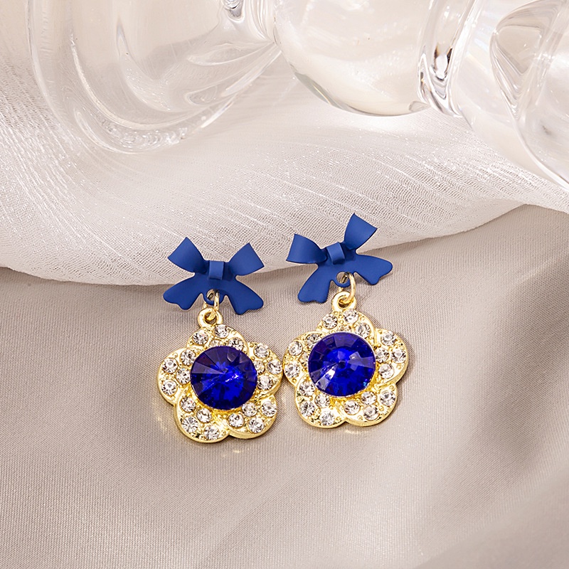 Klein Anting Tusuk Silver Desain Bunga Hias Kristal Zircon Biru Untuk Wanita