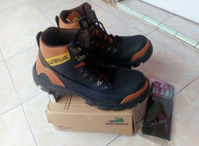  sepatu caterpillar argon  safety Shopee Indonesia