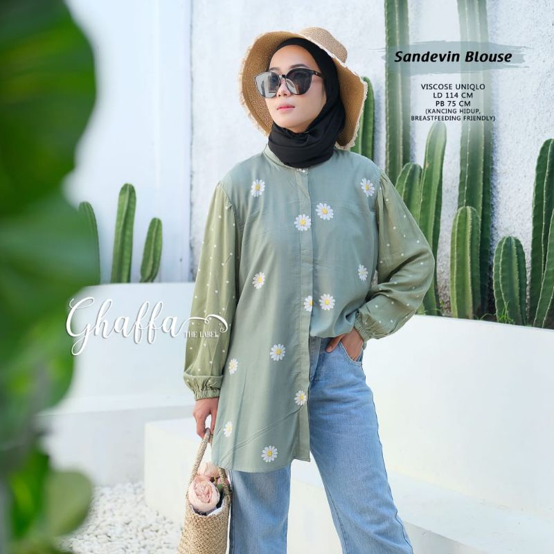 Sandevin blouse motif bunga matahari by ghaffa the label