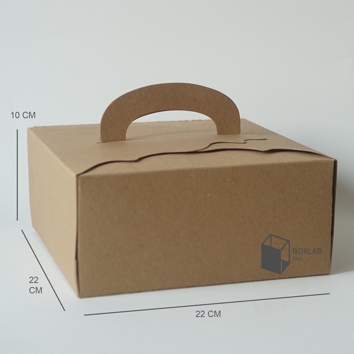 

Box Tenteng 22x22x10 cm , Handle Box, Dus Kue, Box Kraft Jinjing TB 222210