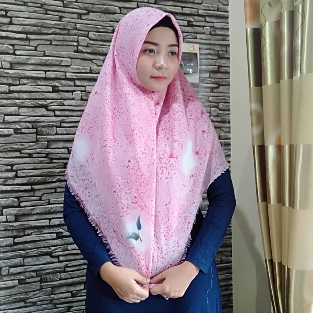 Jual jilbab segi empat GRM | Shopee Indonesia